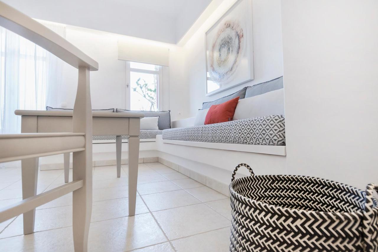 נאוסה Stelia Mare Boutique Hotel מראה חיצוני תמונה