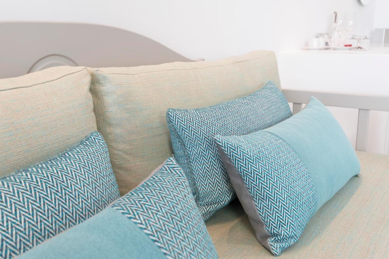 נאוסה Stelia Mare Boutique Hotel מראה חיצוני תמונה