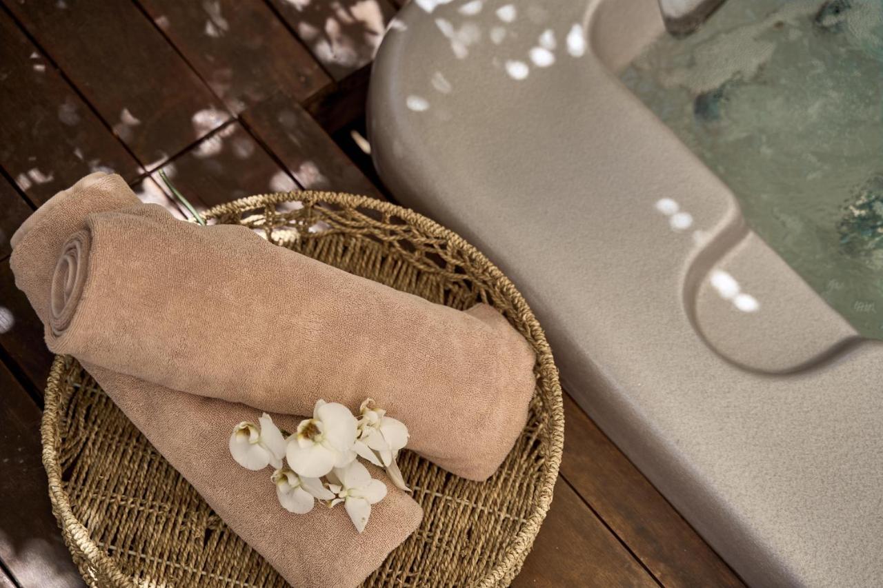 נאוסה Stelia Mare Boutique Hotel מראה חיצוני תמונה