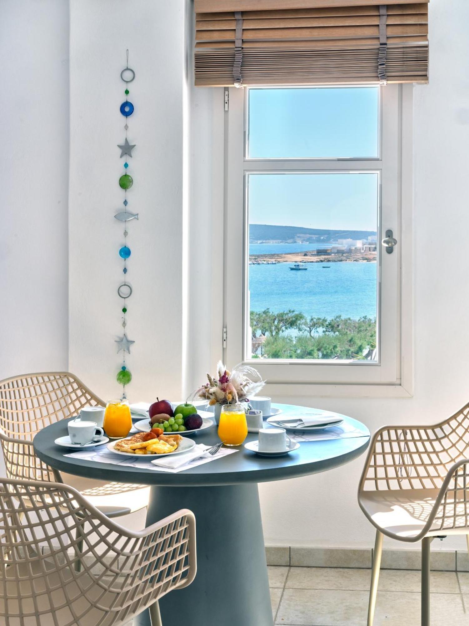 נאוסה Stelia Mare Boutique Hotel מראה חיצוני תמונה